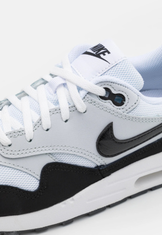 Buty Nike AIR MAX 1 white/black pure platinium